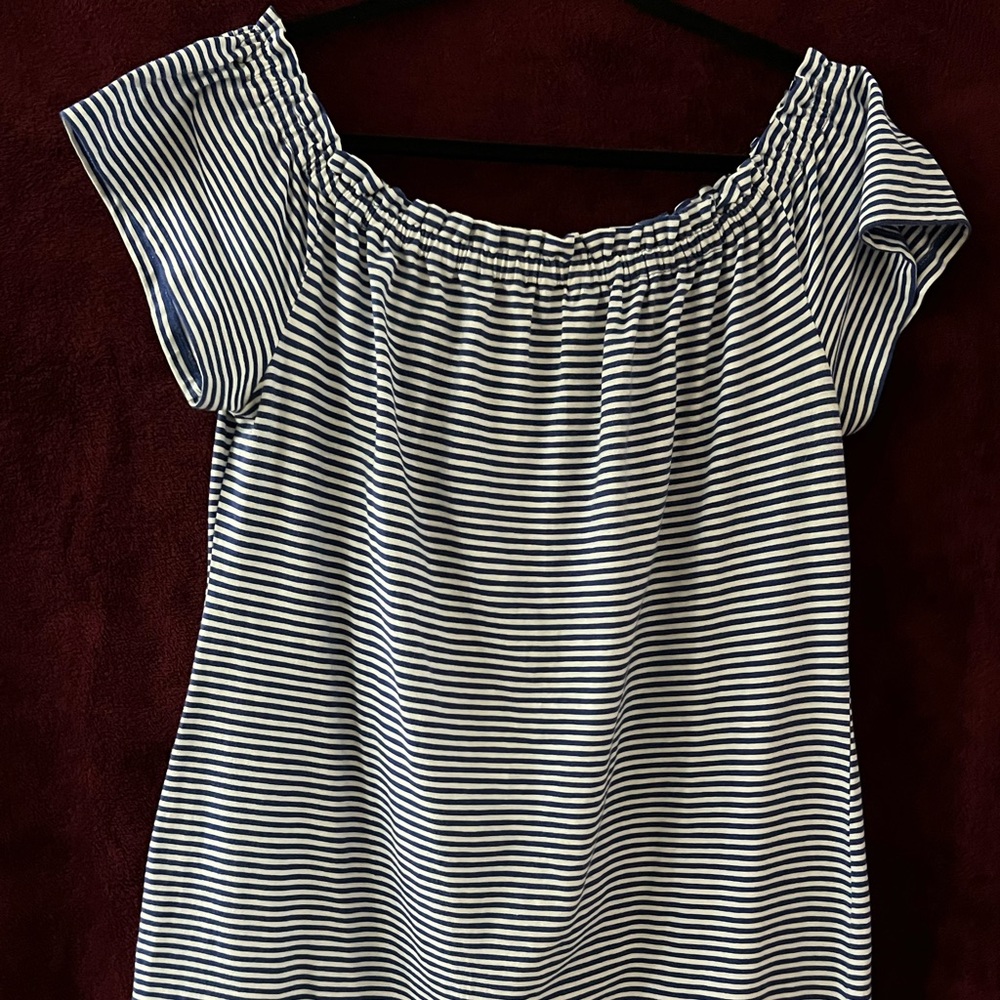 Vineyard Vine casual dress